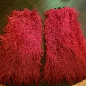 Furry leg warmers